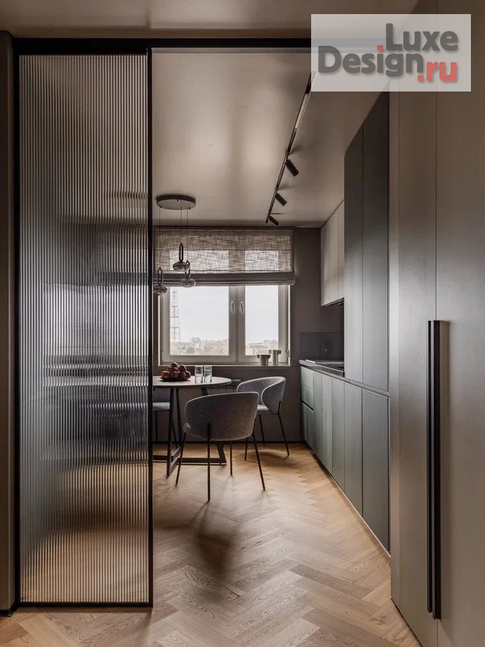 Дизайн интерьера двухкомнатной квартиры "Стильная геометрия" (фото 1)