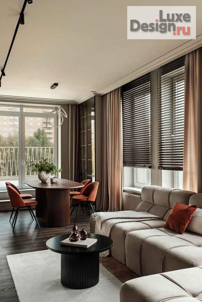 Дизайн интерьера четырехкомнатной квартиры "Дизайн интерьера четырехкомнатной квартиры "Интерьер в европейском стиле: пентхаус в центре Перми"" (фото 26)