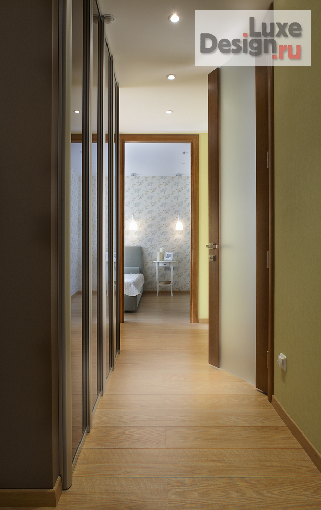 Дизайн интерьера двухкомнатной квартиры "Яркая и тёплая квартира в Екатеринбурге" (фото 4)