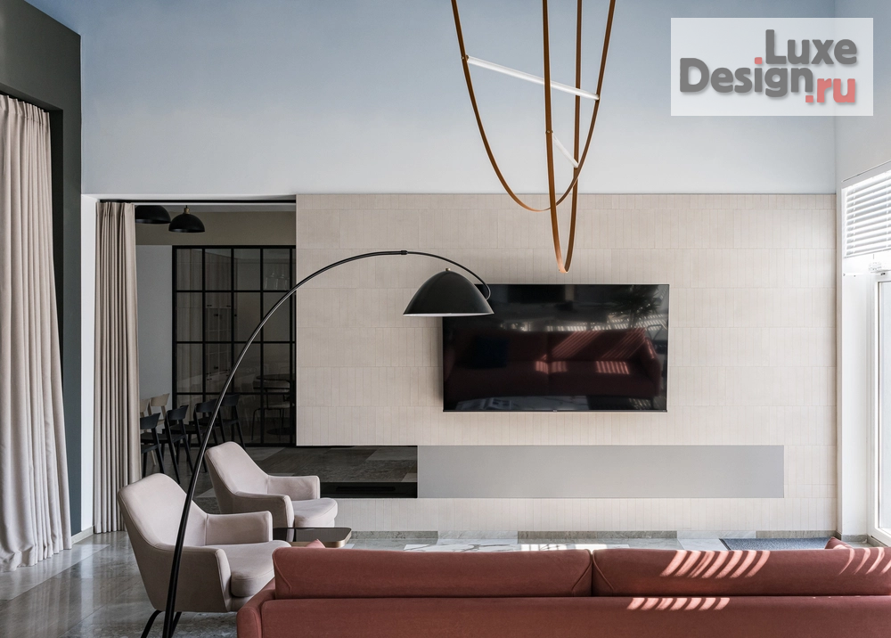 Частная архитектура "Офис для загородного поселка Ltown" (фото 2)