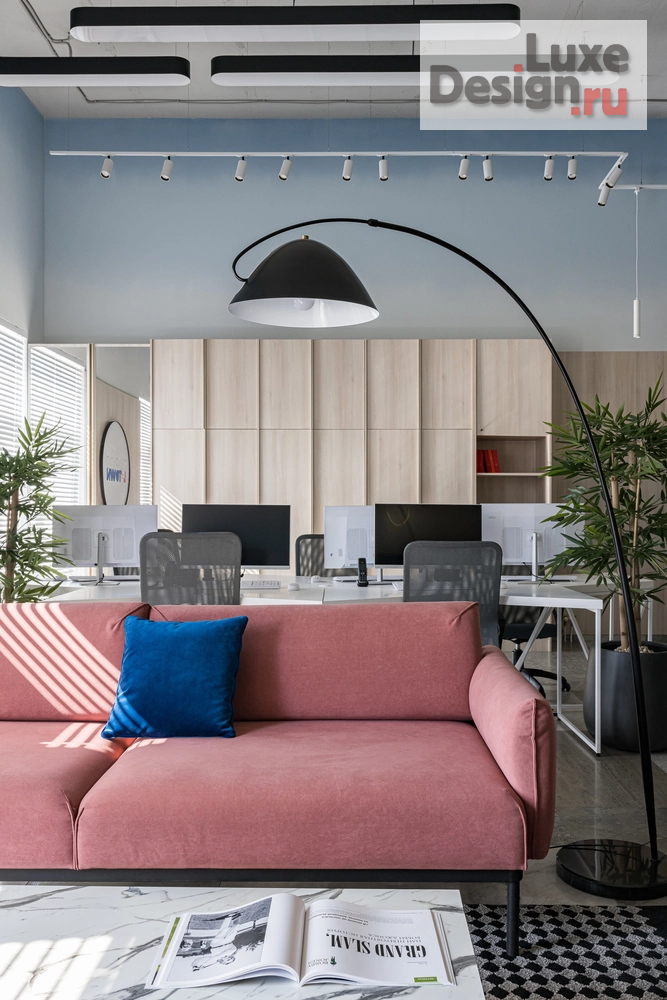 Частная архитектура "Офис для загородного поселка Ltown" (фото 7)