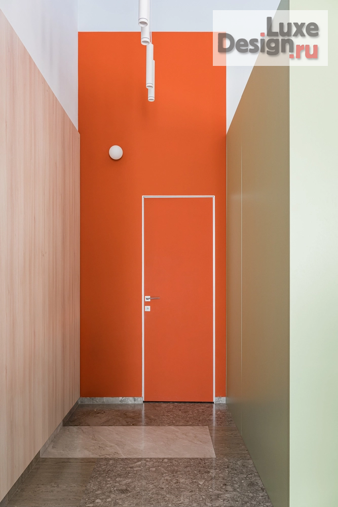 Частная архитектура "Офис для загородного поселка Ltown" (фото 20)