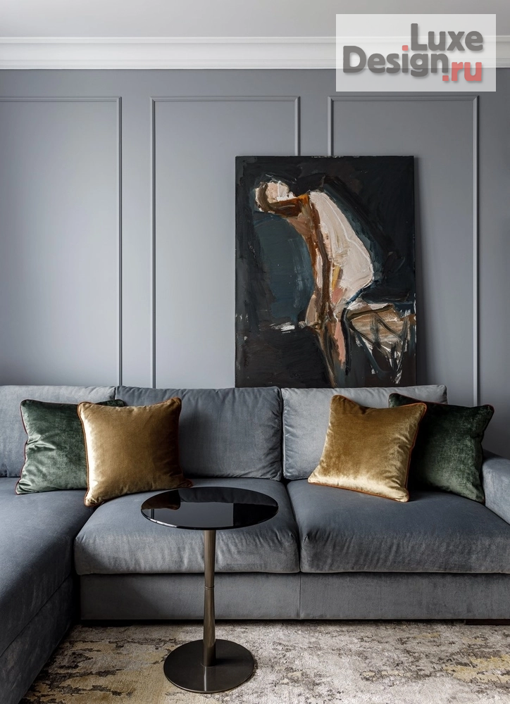 Дизайн интерьера трехкомнатной квартиры "Магический уютный интерьер с темными стенами" (фото 3)