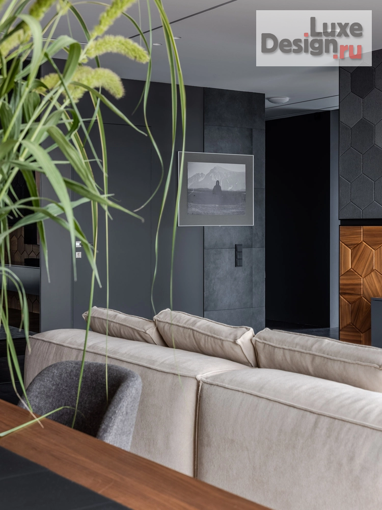 Дизайн интерьера квартиры "Пространство тишины и технологий: Интерьер для айтишника с видом на воду" (фото 35)