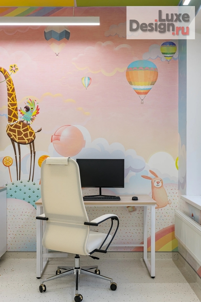 Дизайн интерьера лечебного учреждения "Atis Kids Family, детская стоматология в Екатеринбурге" (фото 30)