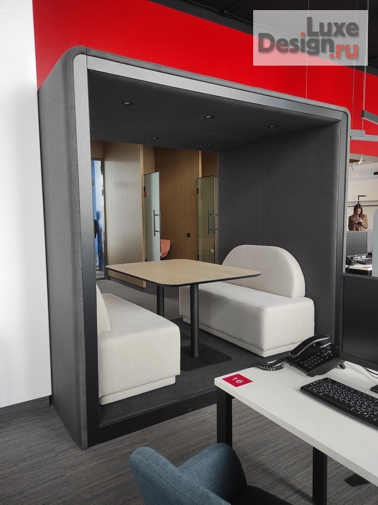 Дизайн интерьера офиса "#Коворкинг АК Россия" (фото 10)