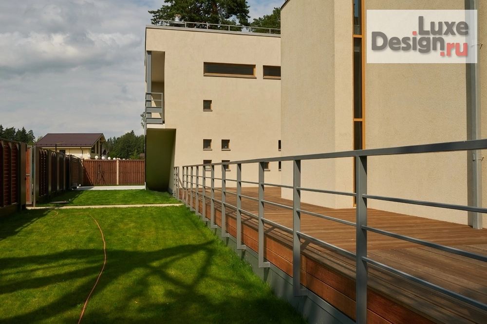 Частная архитектура "Загородная вилла под Звенигородом" (фото 9)