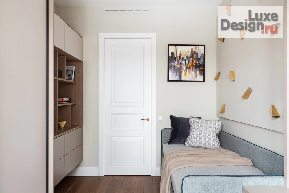 Дизайн интерьера четырехкомнатной квартиры "Квартира для большой семьи в ЖК " Царская площадь"" (фото 4) от дизайнера Марковская Ирина Александровна Дизайн интерьера четырехкомнатной квартиры "Квартира для большой семьи в ЖК " Царская площадь"" (фото 4)