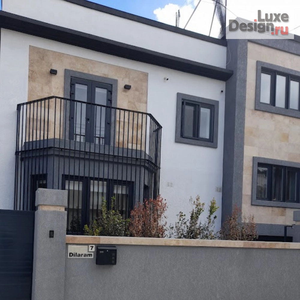 Дизайн интерьера загородного дома "Пряничный домик – современная сказка в камне." (фото 1)