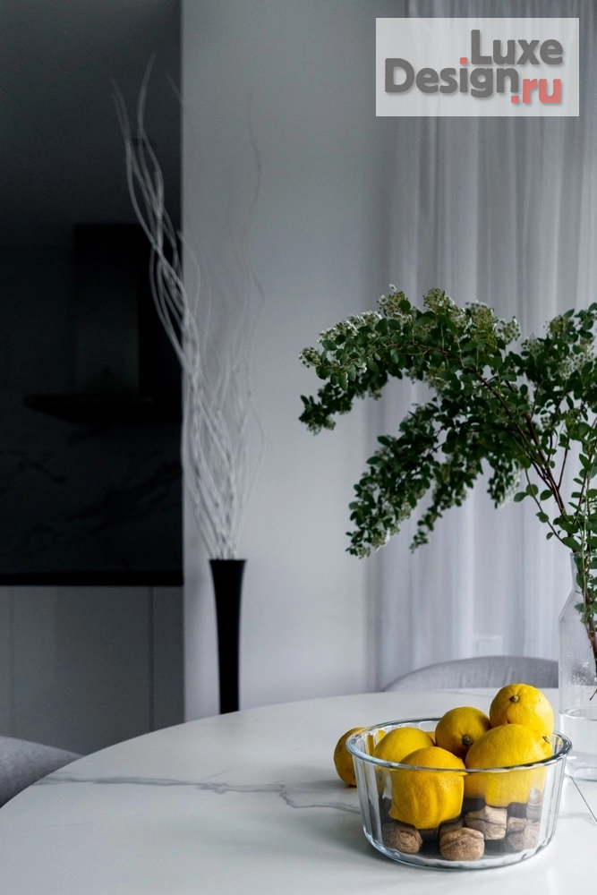 Дизайн интерьера частного дома "WHITE" (фото 3) от дизайнера Жучко Алина Андреевна Дизайн интерьера частного дома "WHITE" (фото 3)