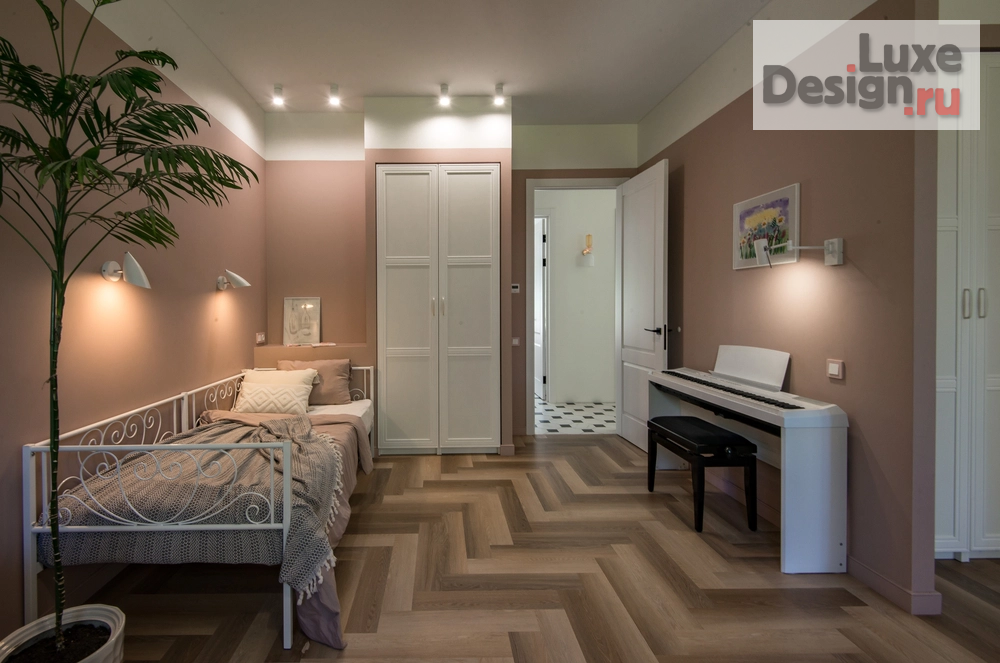 Дизайн интерьера частного дома "ЧАСТНЫЙ ДОМ В ПОДМОСКОВЬЕ" (фото 7)