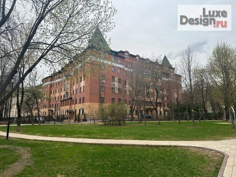 Дизайн интерьера четырехкомнатной квартиры "Квартира в ЖК бизнес-класса «Донское подворье», ЮАО г. Москвы" (фото 1)