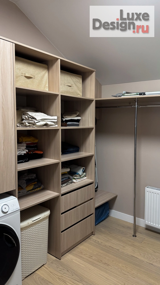 Дизайн интерьера загородного дома "Современный дом для семьи с двумя детьми подростками" (фото 37)