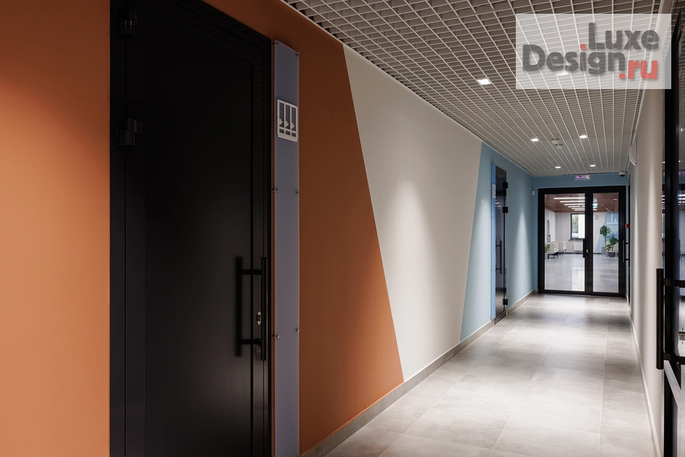 Дизайн интерьера школы "ЯРКИЙ ТЕРРАКОТ. ШКОЛА ФЕХТОВАНИЯ КАЗАНЬ" (фото 36)