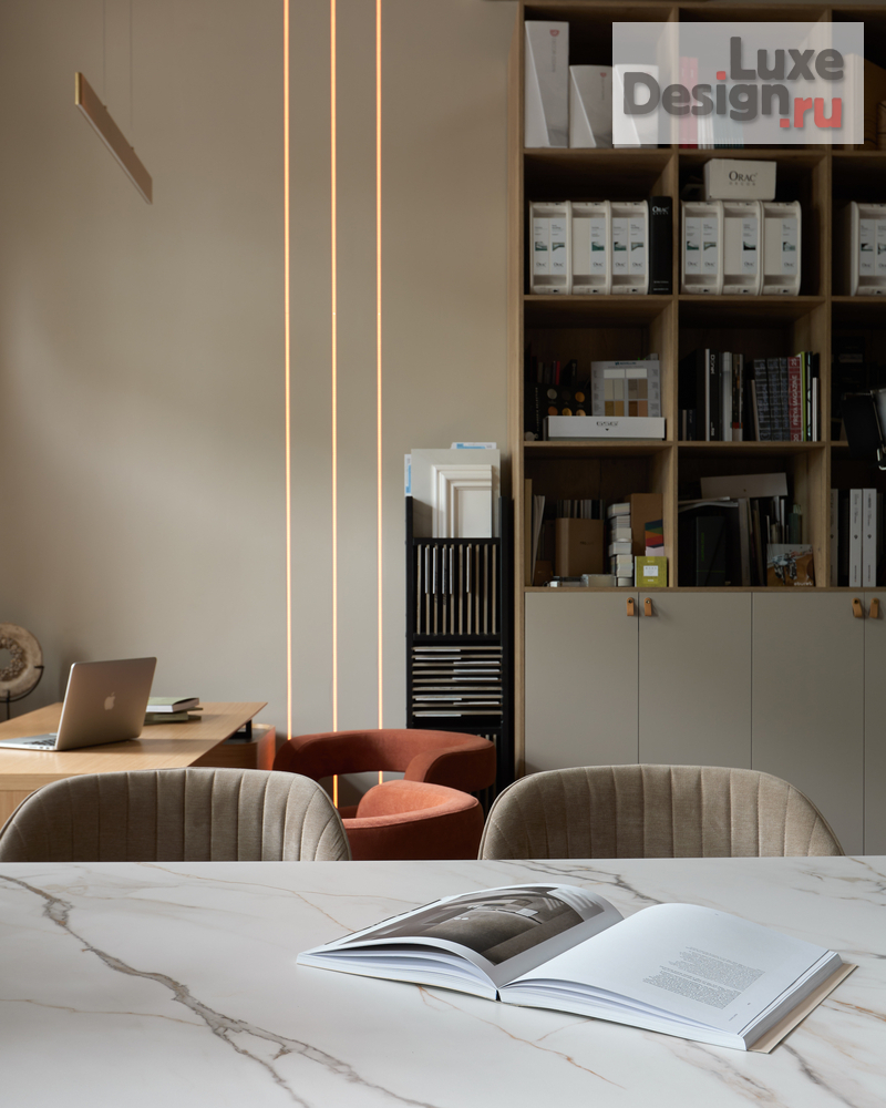 Дизайн интерьера шоу-рума "Моя студия дизайна и комплектации" (фото 8)