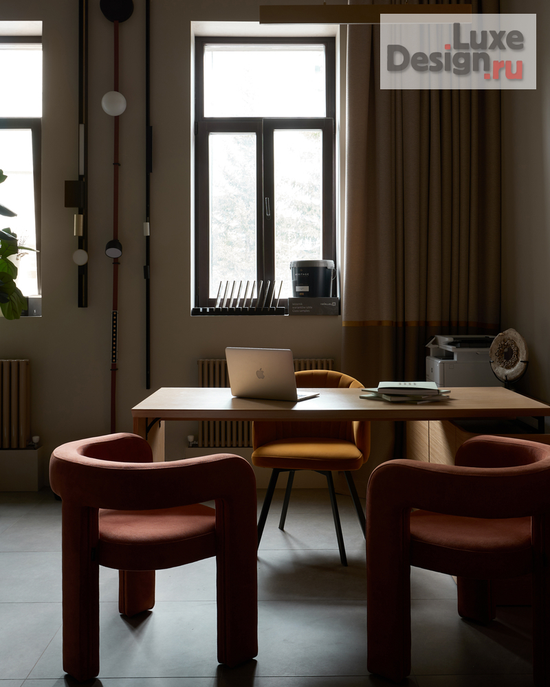 Дизайн интерьера шоу-рума "Моя студия дизайна и комплектации" (фото 11)