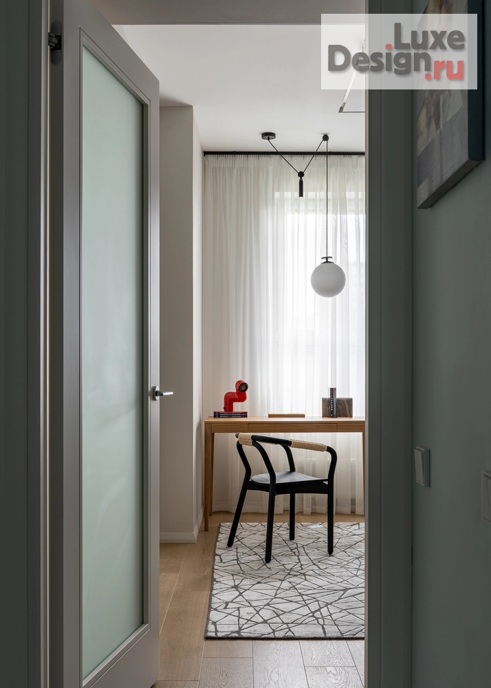 Дизайн интерьера двухкомнатной квартиры "Хрустальный" (фото 2)