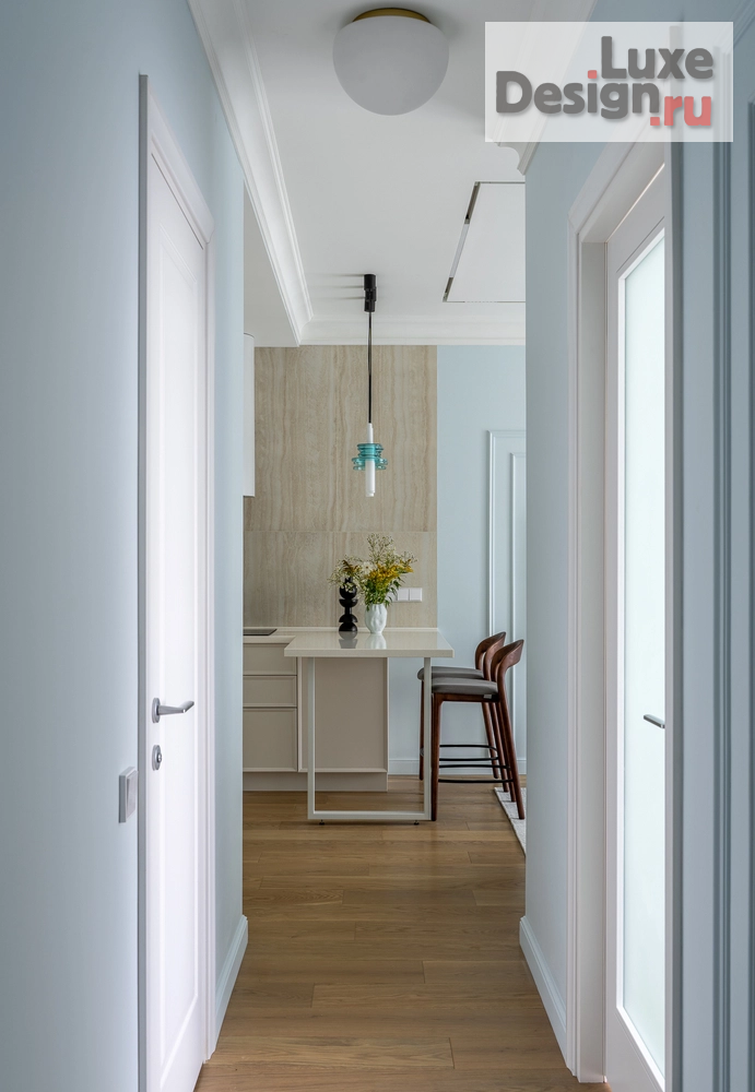 Дизайн интерьера двухкомнатной квартиры "Хрустальный" (фото 1)