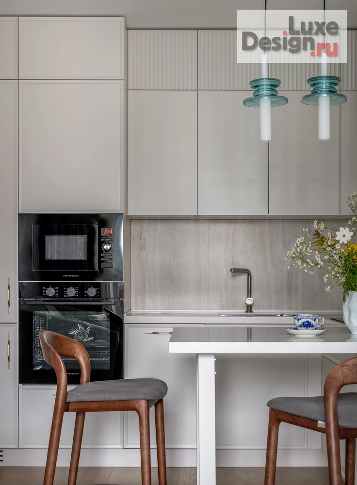 Дизайн интерьера двухкомнатной квартиры "Хрустальный" (фото 17)