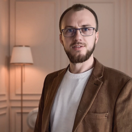 Дизайнер интерьера Александр И.