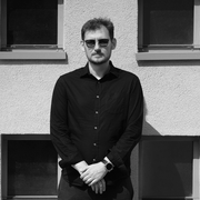 Дизайнер интерьера Спорыхин Денис Владимирович